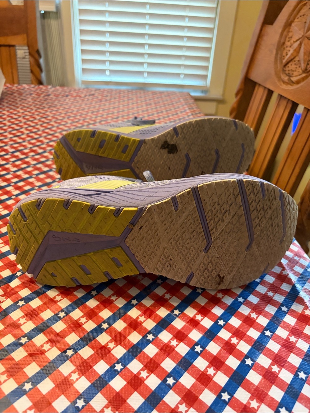 Women’s Brooks Revel 6 in Size 9.5 - Picture 8 of 9